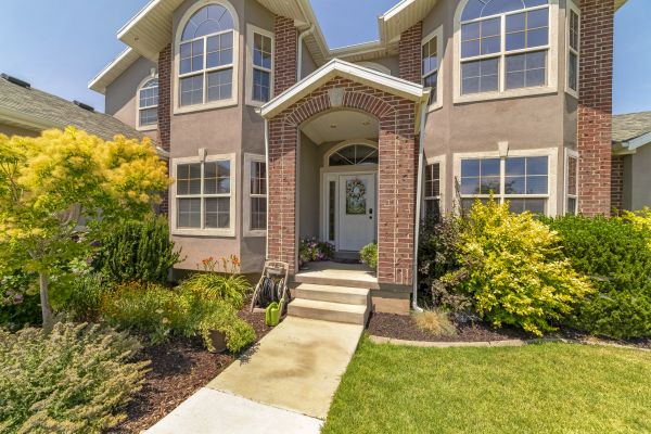 Cost of Transom Window Replacement in Glenview